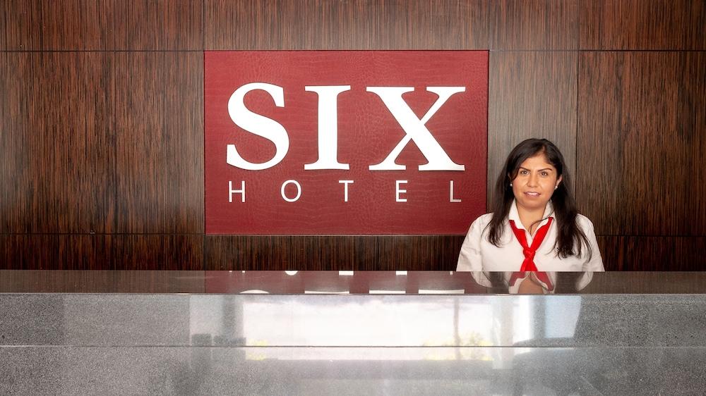 Six Hotel Guadalajara Expiatorio Eksteriør bilde